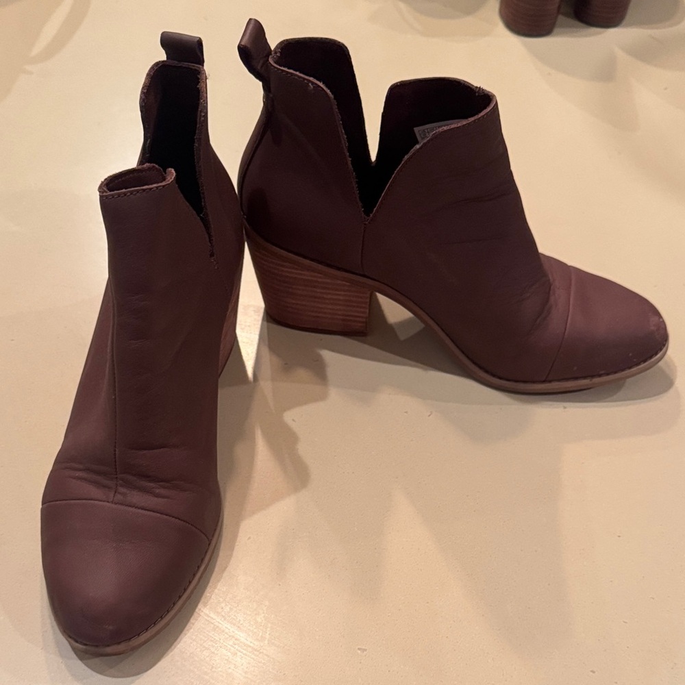 Toms Dark Brown Ankle Booties